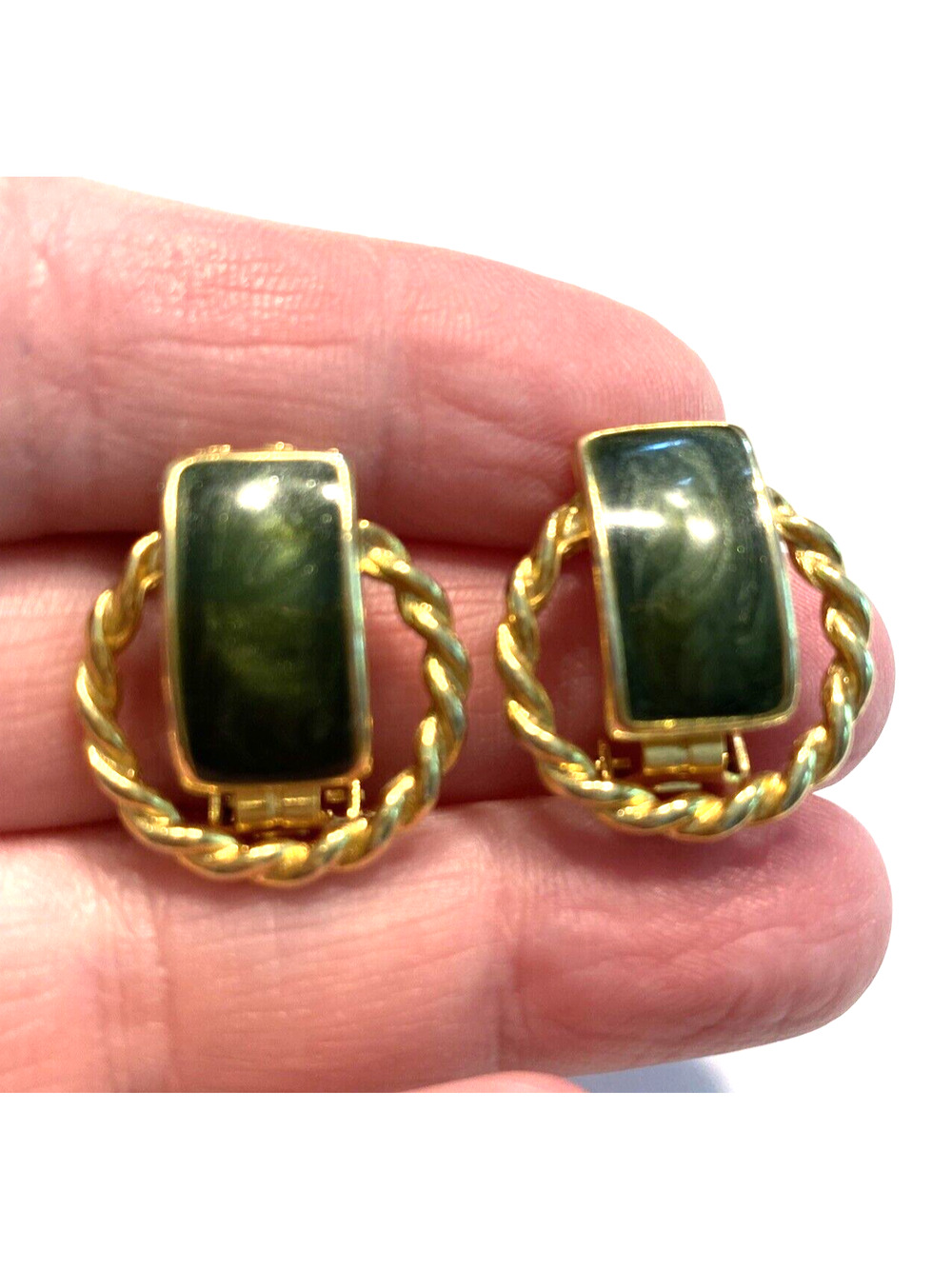 Vintage Clip On Earrings Gold Rope Textured & Green Swirl Enamel Finish 1980’s
